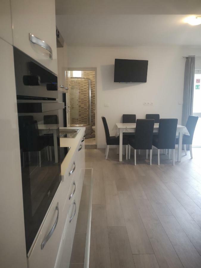 דוגי ראט Pia Apartment מראה חיצוני תמונה